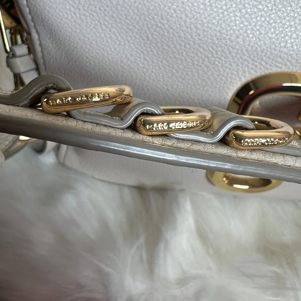 SOLD Authentic MARC JACOBS  Crossbody Bag Leather - Picture 14 of 16